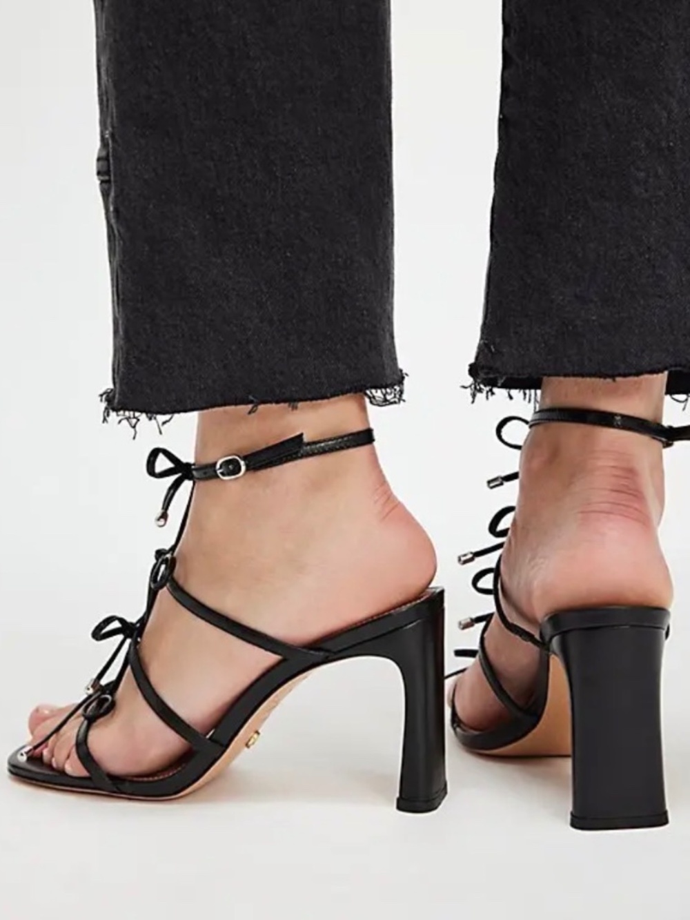 NIB VICENZA 10/10 BOW SANDAL HEELS - Picture 3 of 3